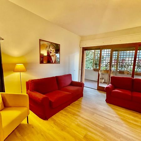 Apartmán La Casa Delle Camelie Řím Exteriér fotografie